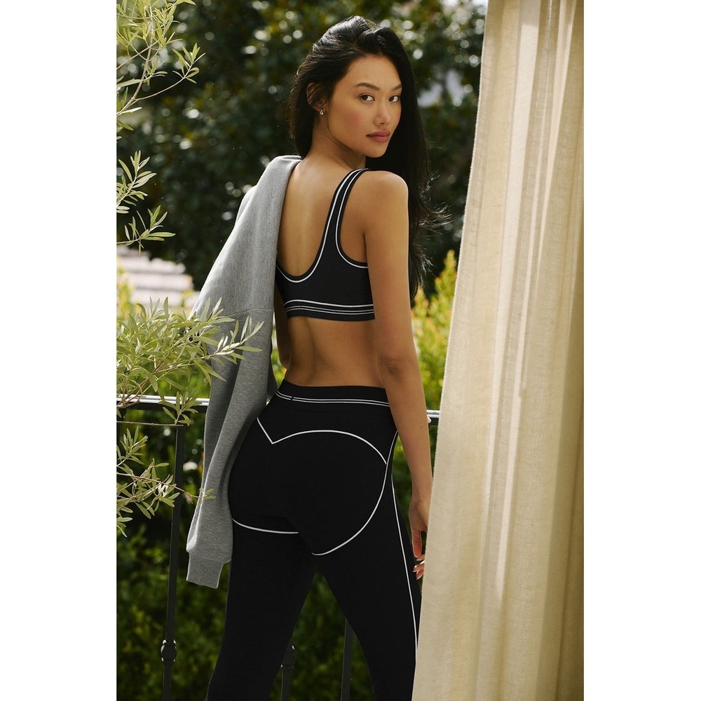 Alo Yoga Airbrush High-Waist Heart Throb Legging Black White Medium